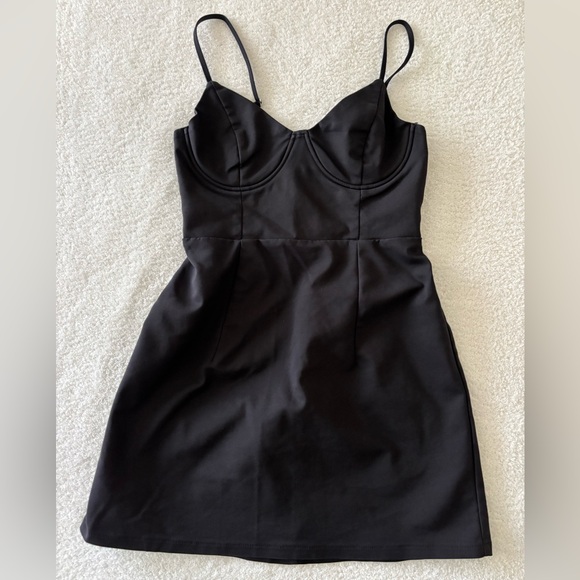 Elegant Black Women's Sleeveless Dress Size Small - Picture 8 of 12